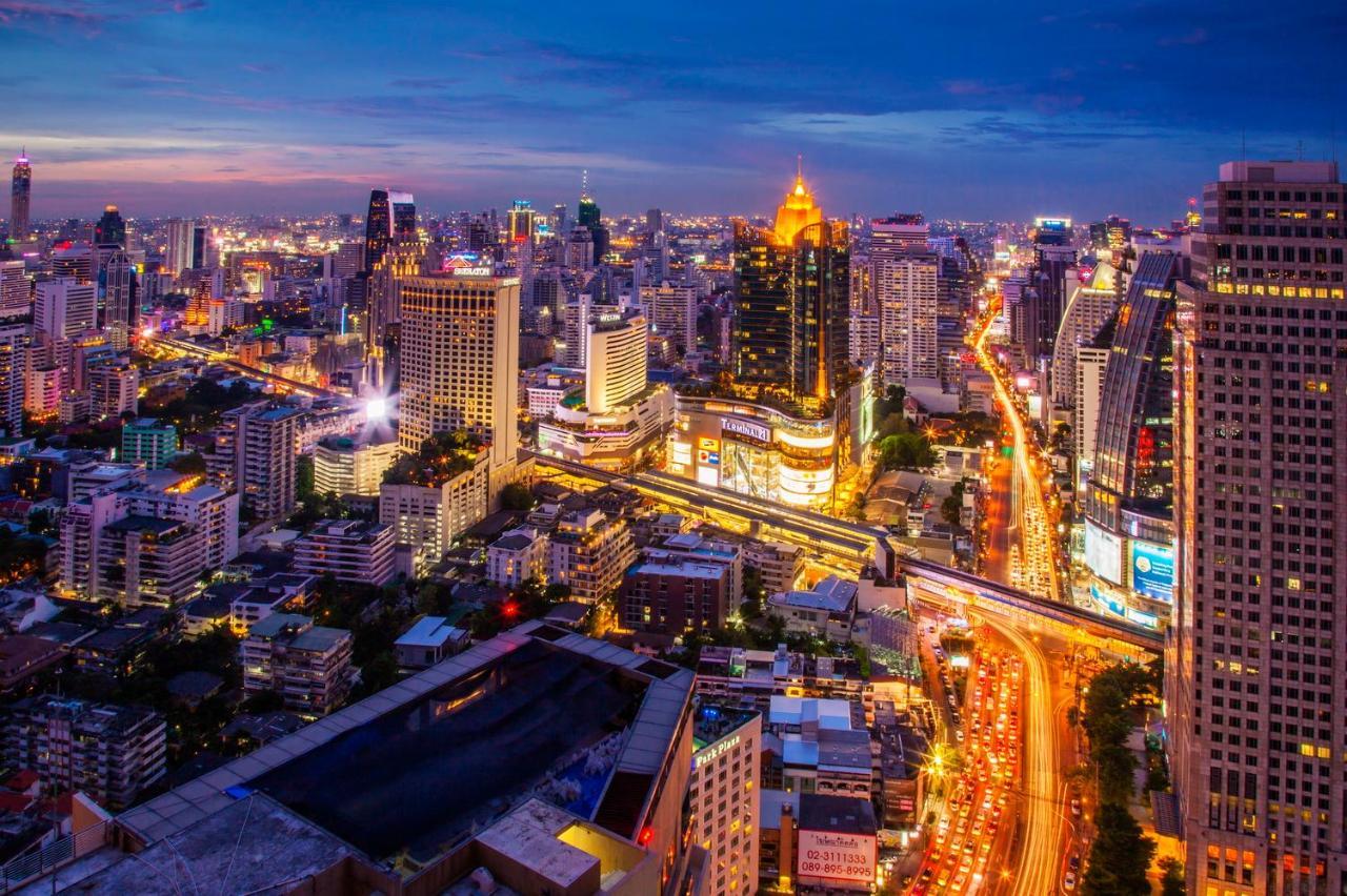 Column Bangkok Hotel Exterior photo